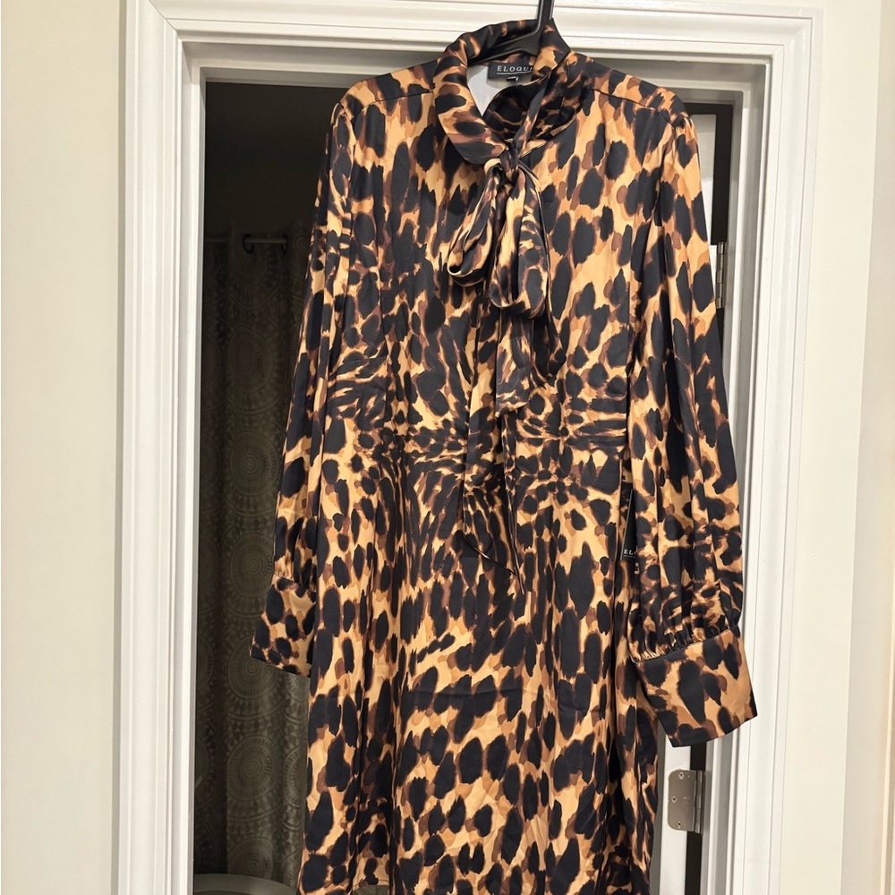 Brand new! Eloquii bow tie print dress